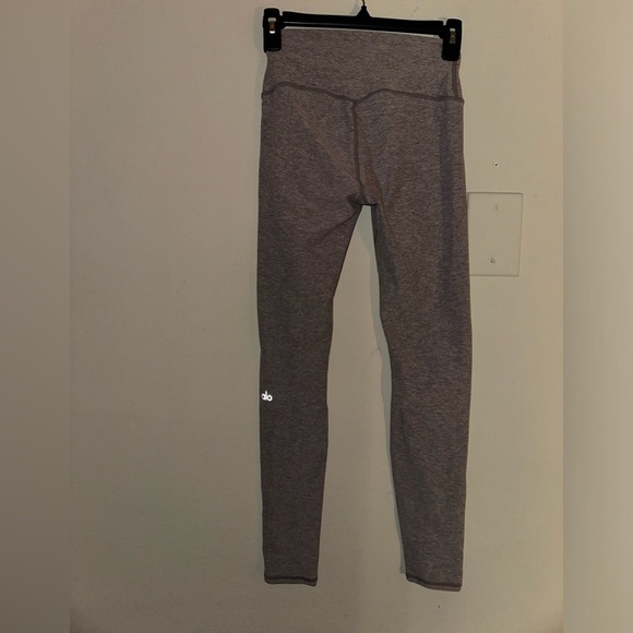 Alo Yoga women’s taupe leggings XS athletic gym yoga activewear - Picture 4 of 8